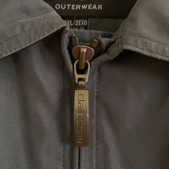 Gray only -Liz Claiborne Men’s Jacket - Picture 7 of 11